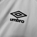 Camisa Pronta Entrega Santos Home 2025/26 - Umbro Torcedor Masculina - Branca/Preta