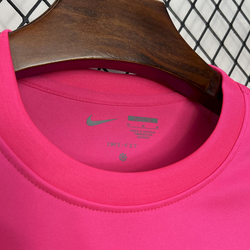 Camisa Sporting Outubro Rosa 24/25 - Nike Torcedor Masculina - Lançamento