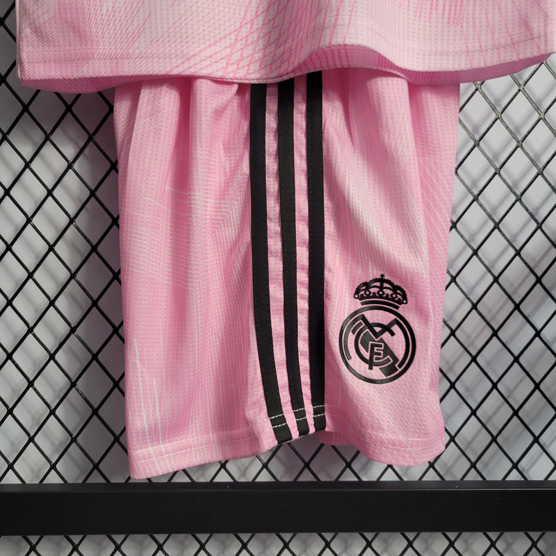 Kit Infantil Real Madrid Pink 22/23