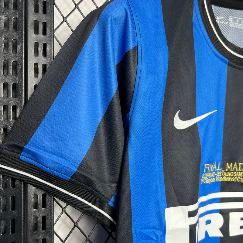 Camisa Inter de Milão Titular 09/10 - Versão Retro