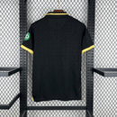 Camisa Pronta Entrega West Ham Edição Black 2025/26 - Umbro Torcedor Masculina - Preta/Dourado