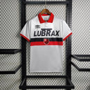 Camisa Flamengo 1986/87 - Umbro Retrô Masculina - Branca/Vermelha