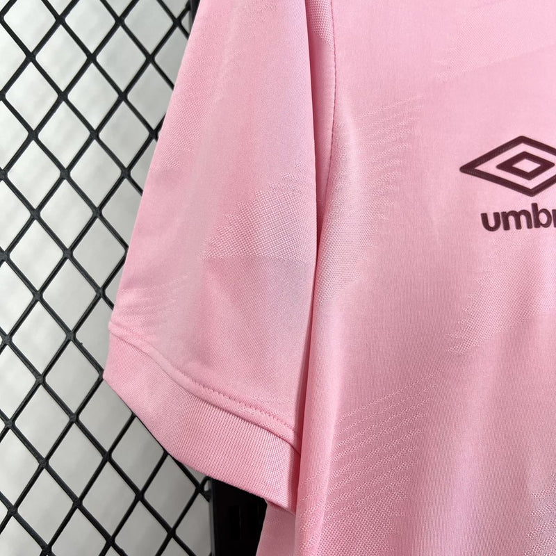 Camisa Fluminense Outubro Rosa 24/25 - Umbro Torcedor Masculina - Lançamento