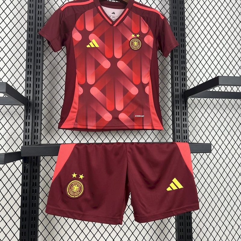Kit Infantil Alemanha Euro Feminina 25/26